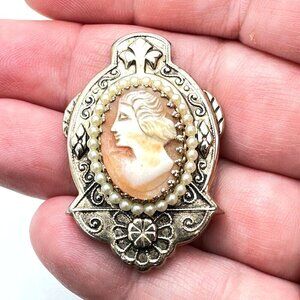 CORO Womens Brooch Shell Gold Tone Carved Cameo Pin Vintage Estate Jewelry